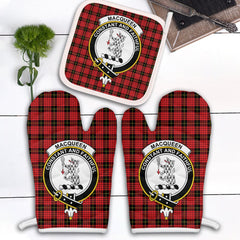 MacQueen Modern Tartan Crest Oven Mitt And Pot Holder (2 Oven Mitts + 1 Pot Holder)