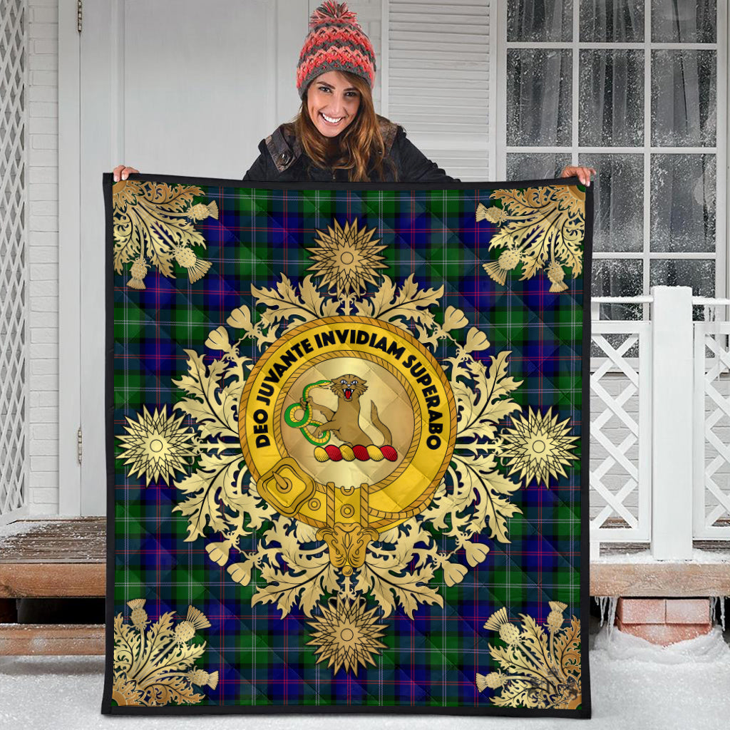 MacThomas Modern Tartan Crest Premium Quilt - Gold Thistle Style