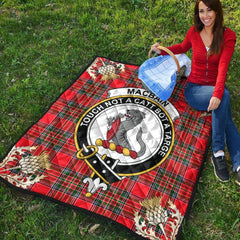 Macbain Tartan Crest Premium Quilt - Gold Thistle Style