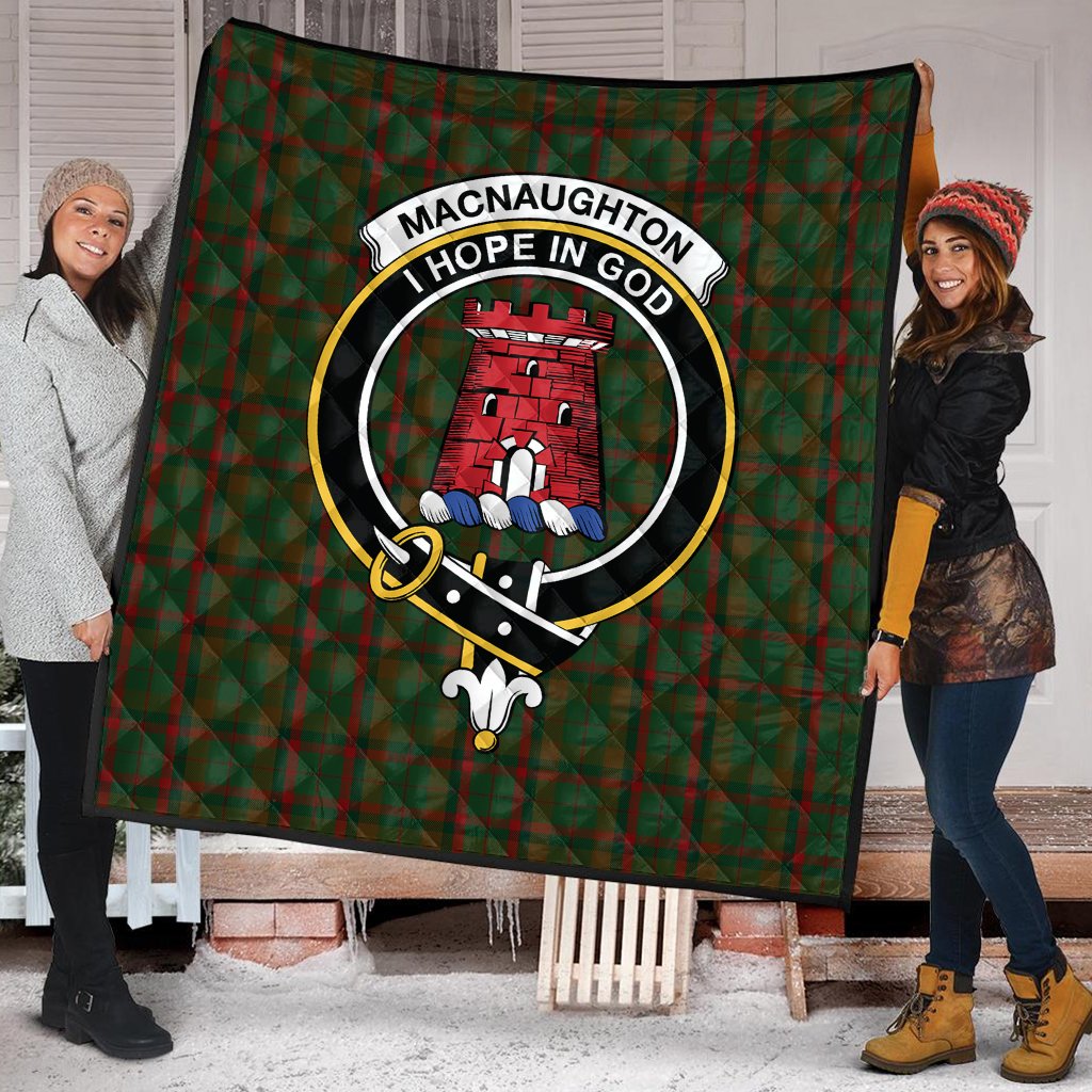 Macnaughton Hunting Tartan Crest Quilt