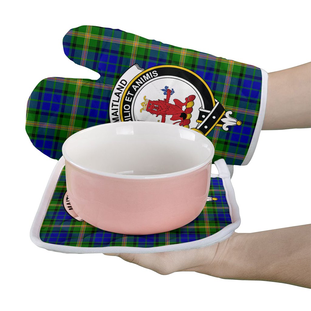 Maitland Tartan Crest Oven Mitt And Pot Holder (2 Oven Mitts + 1 Pot Holder)