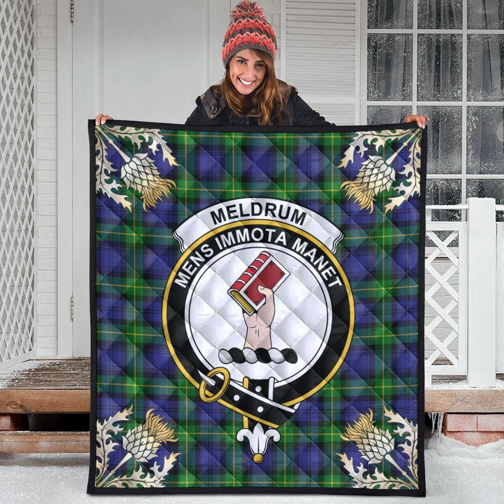 Meldrum Tartan Crest Premium Quilt - Gold Thistle Style