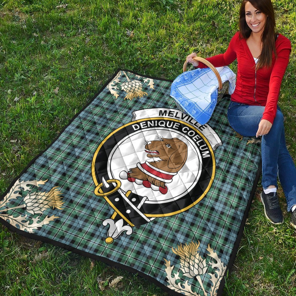 Melville Tartan Crest Premium Quilt - Gold Thistle Style