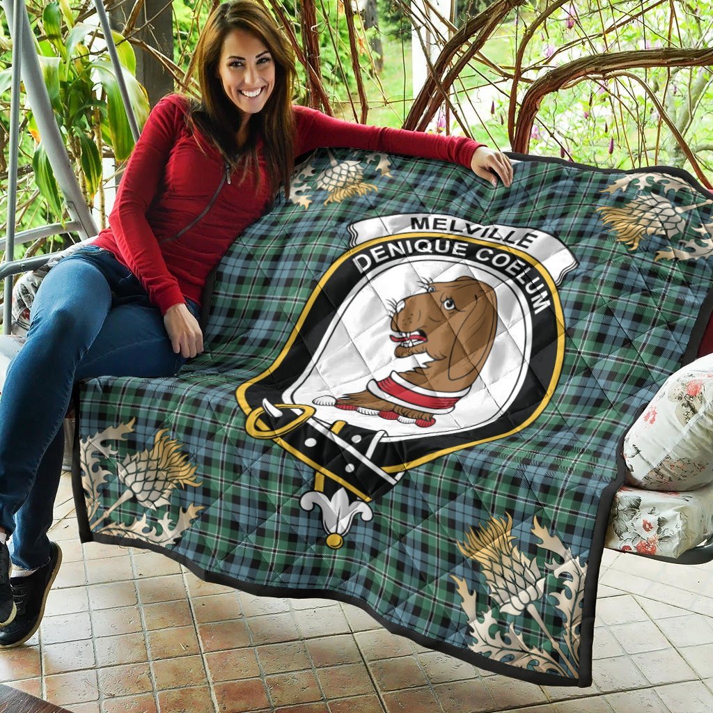 Melville Tartan Crest Premium Quilt - Gold Thistle Style