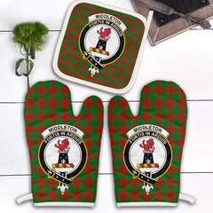 Middleton Modern Tartan Crest Oven Mitt And Pot Holder (2 Oven Mitts + 1 Pot Holder)