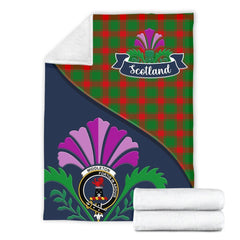 Middleton Tartan Crest Premium Blanket - Thistle Style