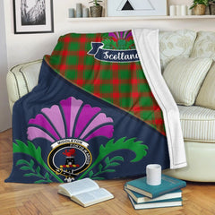 Middleton Tartan Crest Premium Blanket - Thistle Style