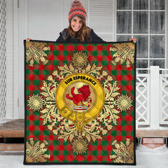 Moncreiff Tartan Crest Premium Quilt - Gold Thistle Style