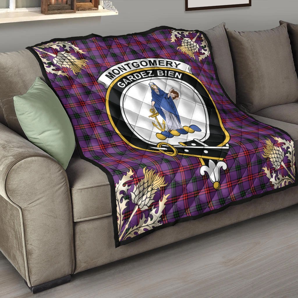 Montgomery Modern Tartan Crest Premium Quilt - Gold Thistle Style