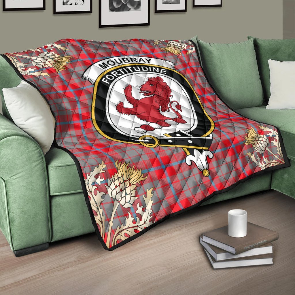 Moubray Tartan Crest Premium Quilt - Gold Thistle Style