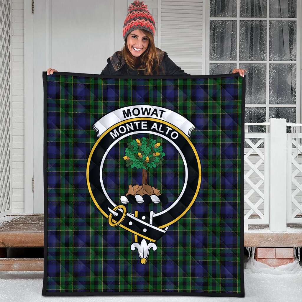 Mowat Tartan Crest Quilt