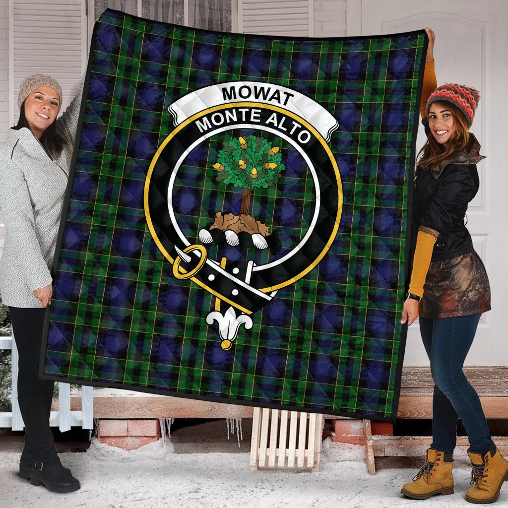 Mowat Tartan Crest Quilt