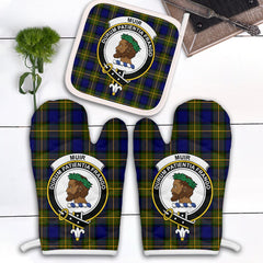 Muir Tartan Crest Oven Mitt And Pot Holder (2 Oven Mitts + 1 Pot Holder)