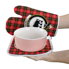 Nesbitt Modern Tartan Crest Oven Mitt And Pot Holder (2 Oven Mitts + 1 Pot Holder)