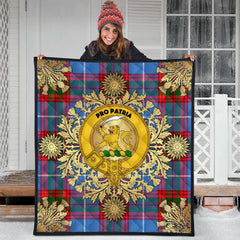 Newton Tartan Crest Premium Quilt - Gold Thistle Style