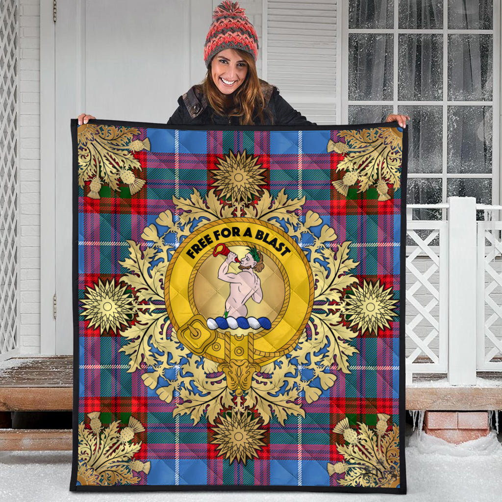 Pennycook Tartan Crest Premium Quilt - Gold Thistle Style