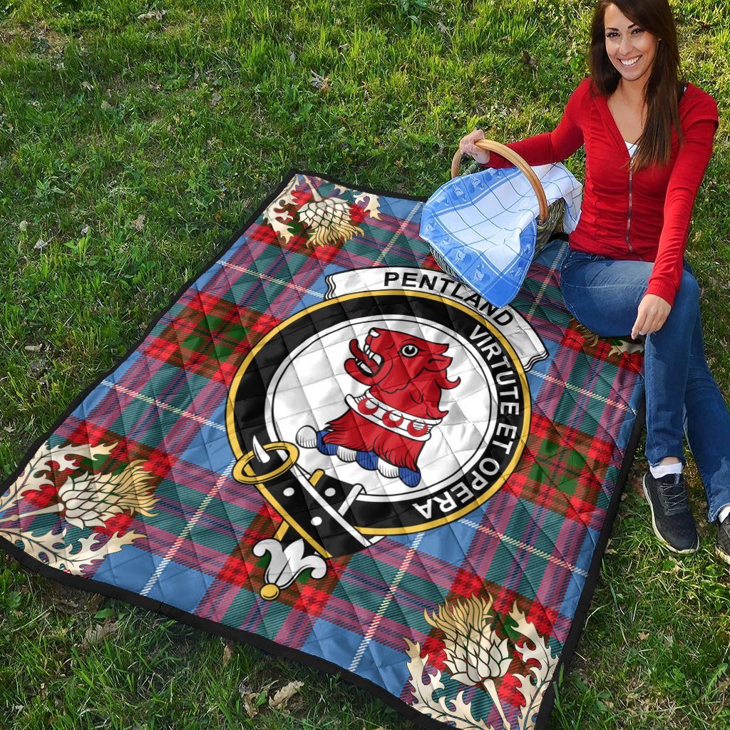 Pentland Tartan Crest Premium Quilt - Gold Thistle Style