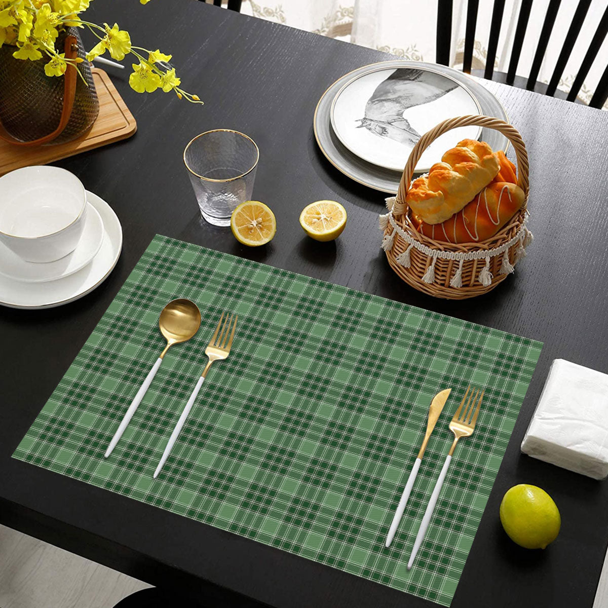 MacDonald Lord of the Isles Hunting Tartan Placemat