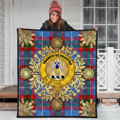 Preston Tartan Crest Premium Quilt - Gold Thistle Style