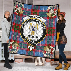 Preston Tartan Crest Premium Quilt - Gold Thistle Style