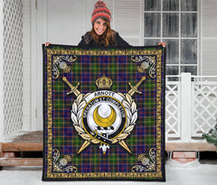 Arnott Tartan Crest Premium Quilt - Celtic Thistle Style