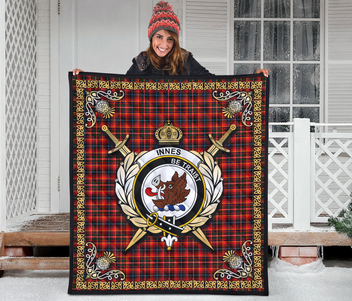 Innes Modern Tartan Crest Premium Quilt - Celtic Thistle Style