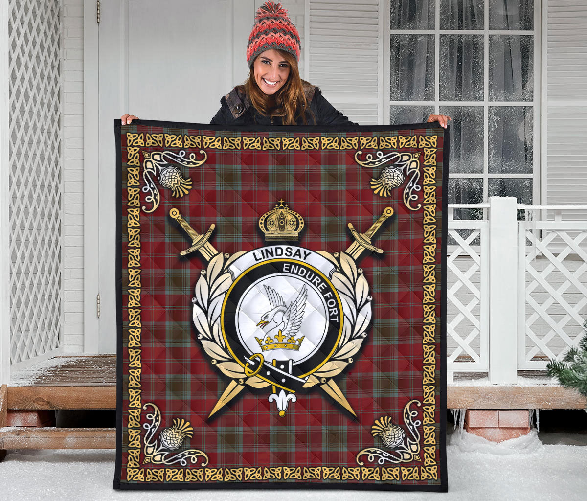 Lindsay Weathered Tartan Crest Premium Quilt - Celtic Thistle Style