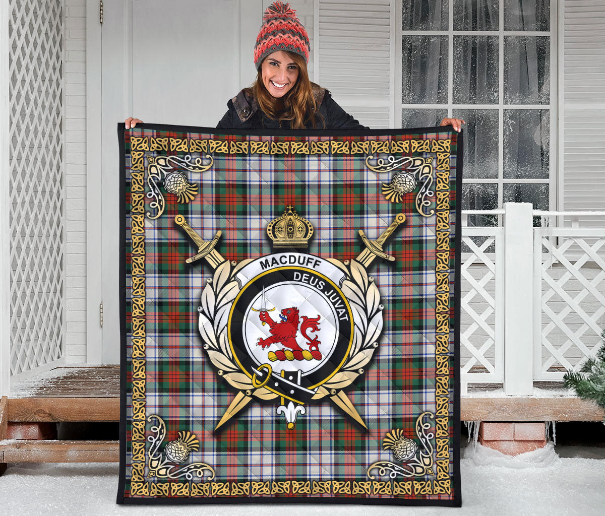 MacDuff Dress Ancient Tartan Crest Premium Quilt - Celtic Thistle Style