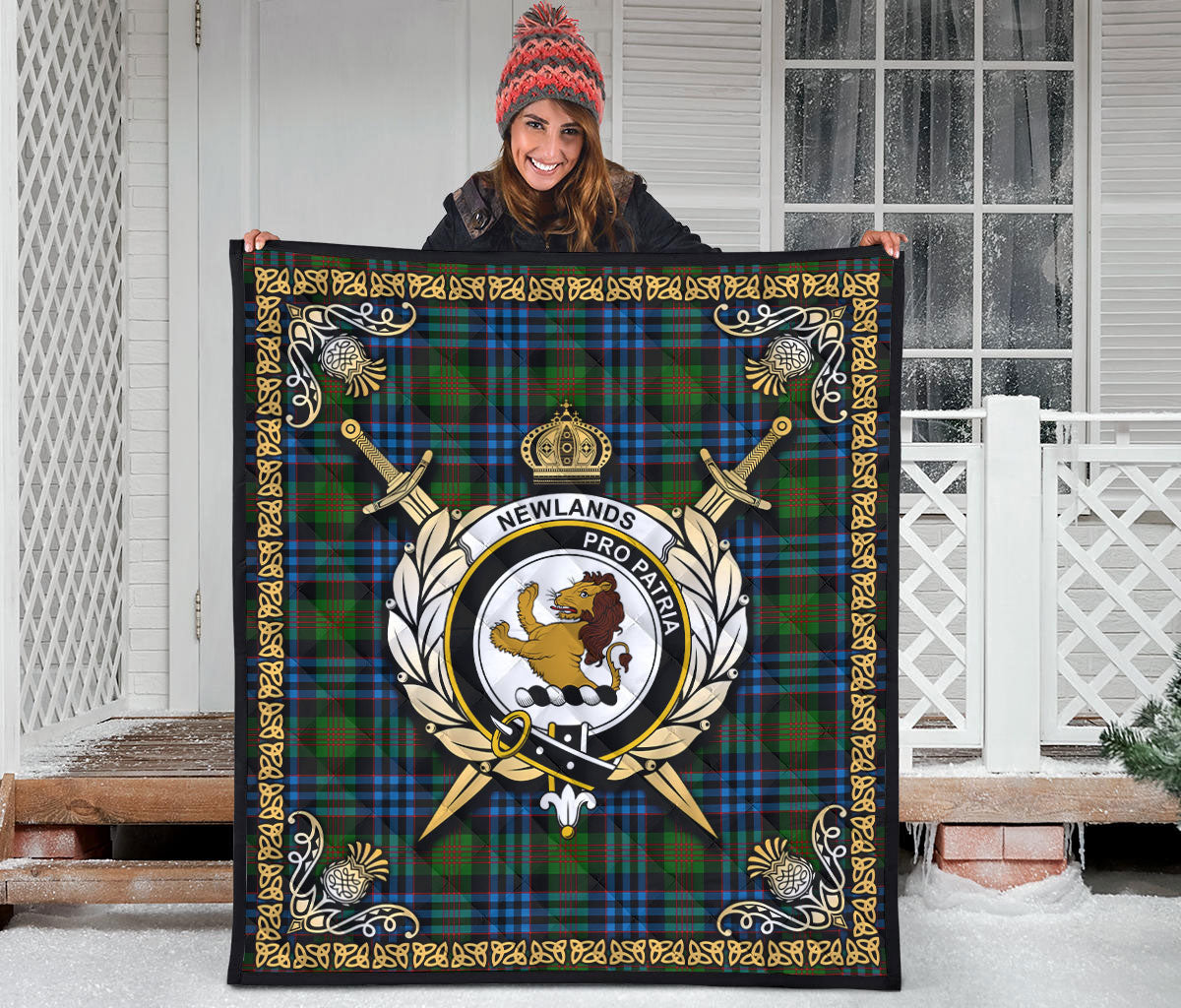 Newlands Tartan Crest Premium Quilt - Celtic Thistle Style