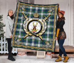 Gordon Dress Ancient Tartan Crest Premium Quilt - Celtic Thistle Style