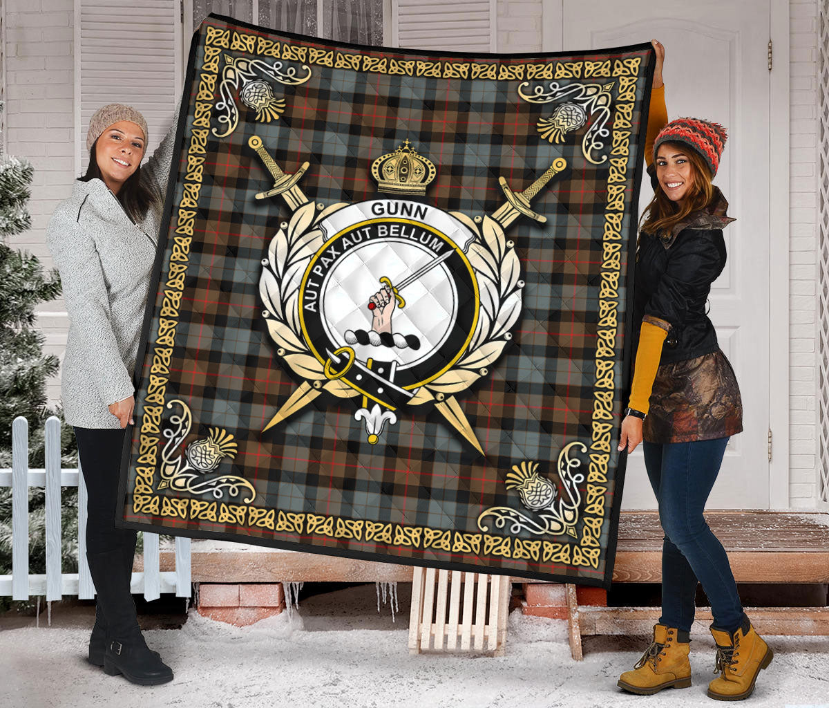 Gunn Weathered Tartan Crest Premium Quilt - Celtic Thistle Style