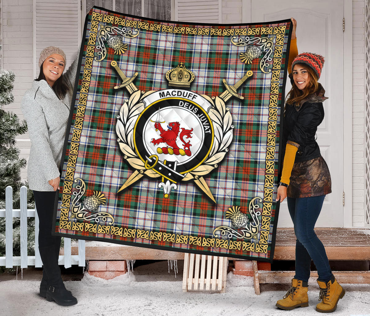 MacDuff Dress Ancient Tartan Crest Premium Quilt - Celtic Thistle Style