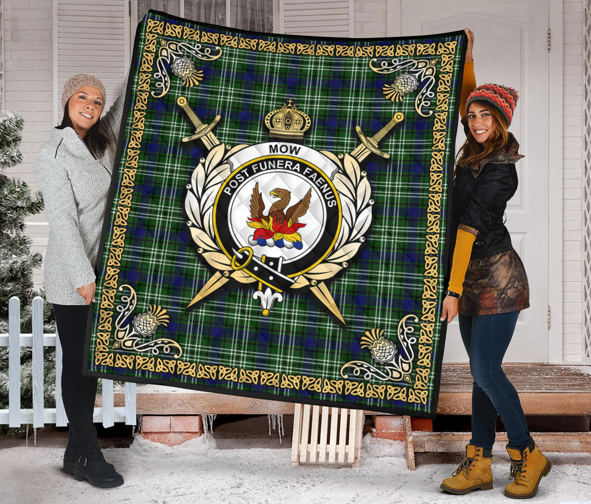 Mow Tartan Crest Premium Quilt - Celtic Thistle Style