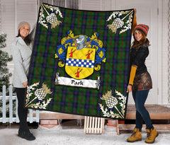 Park Tartan Crest Premium Quilt - Gold Thistle Style