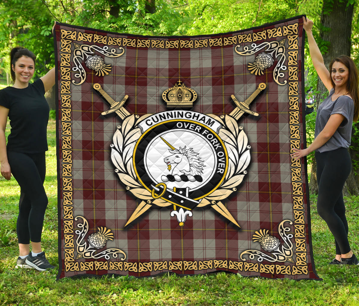 Cunningham Burgundy Dancers Tartan Crest Premium Quilt - Celtic Thistle Style