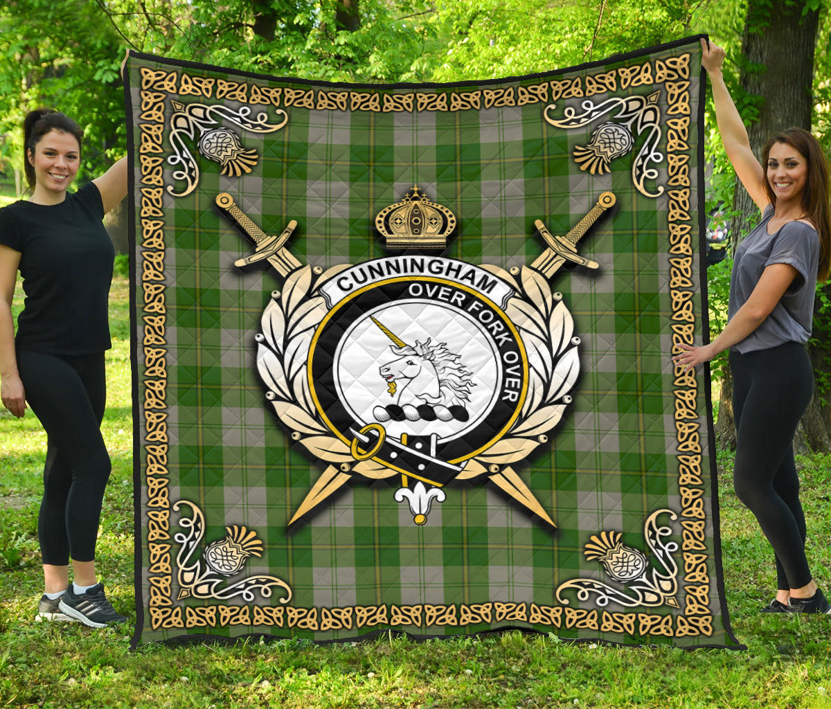 Cunningham Dress Green Dancers Tartan Crest Premium Quilt - Celtic Thistle Style