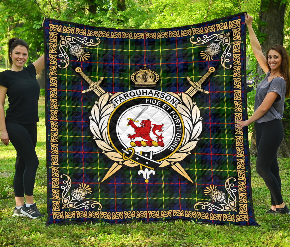 Farquharson Modern Tartan Crest Premium Quilt - Celtic Thistle Style