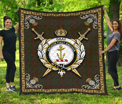 Gray Tartan Crest Premium Quilt - Celtic Thistle Style