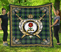 Learmonth Tartan Crest Premium Quilt - Celtic Thistle Style