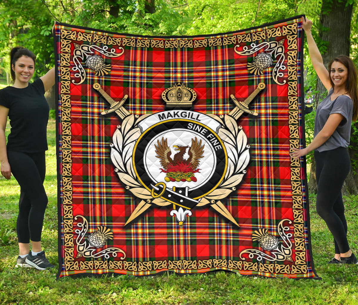 Makgill Tartan Crest Premium Quilt - Celtic Thistle Style