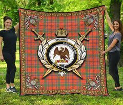 Munro Ancient Tartan Crest Premium Quilt - Celtic Thistle Style