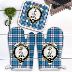 Roberton Tartan Crest Oven Mitt And Pot Holder (2 Oven Mitts + 1 Pot Holder)