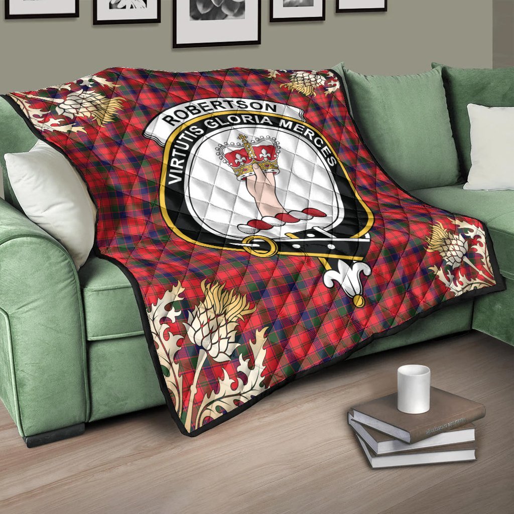 Robertson Modern Tartan Crest Premium Quilt - Gold Thistle Style