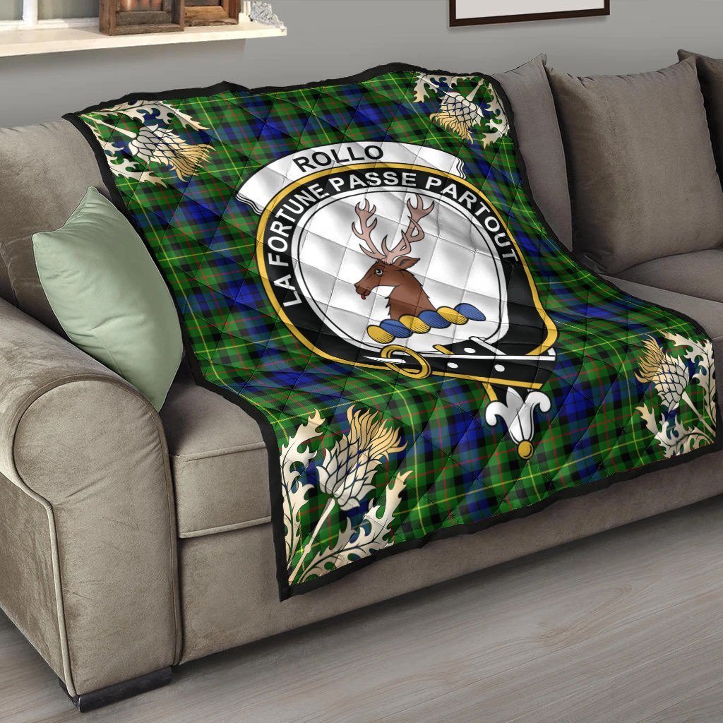 Rollo Modern Tartan Crest Premium Quilt - Gold Thistle Style