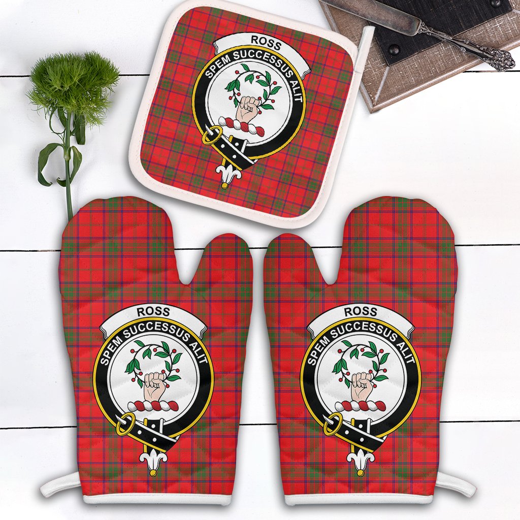 Ross Modern Tartan Crest Oven Mitt And Pot Holder (2 Oven Mitts + 1 Pot Holder)