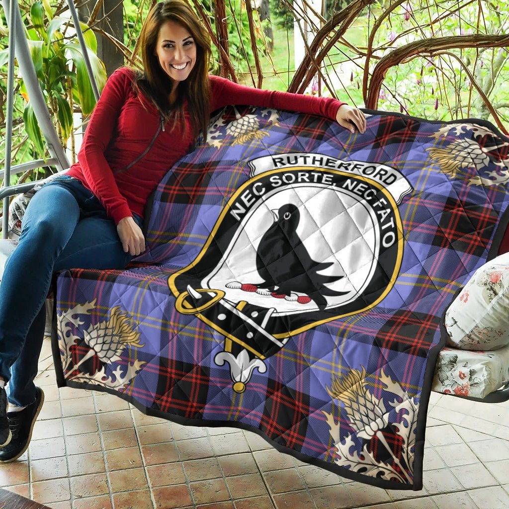 Rutherford Tartan Crest Premium Quilt - Gold Thistle Style