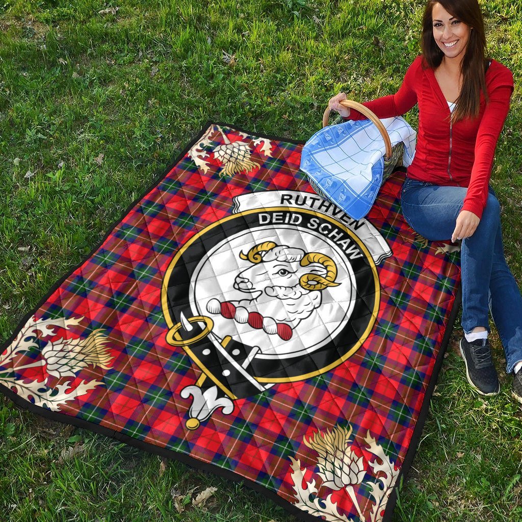 Ruthven Modern Tartan Crest Premium Quilt - Gold Thistle Style