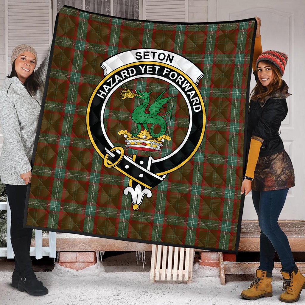 Seton Hunting Tartan Crest Quilt