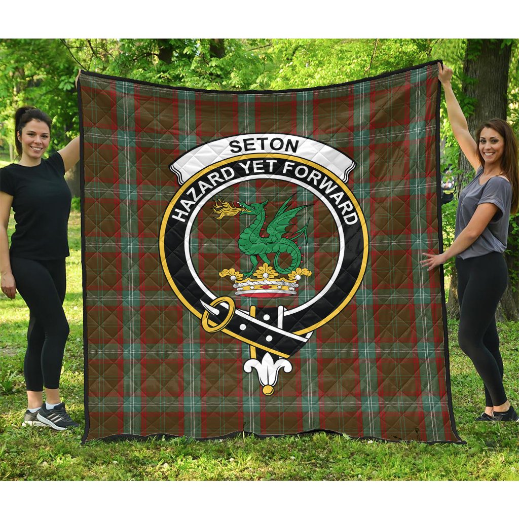 Seton Hunting Tartan Crest Quilt