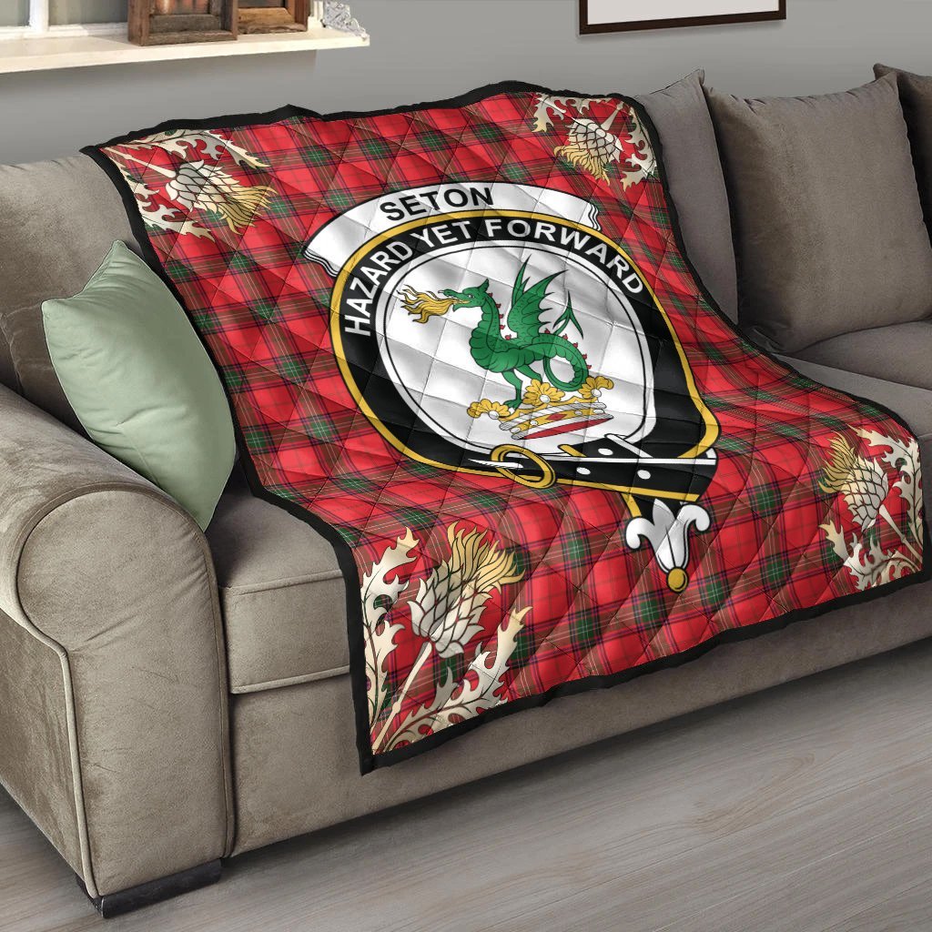 Seton Modern Tartan Crest Premium Quilt - Gold Thistle Style